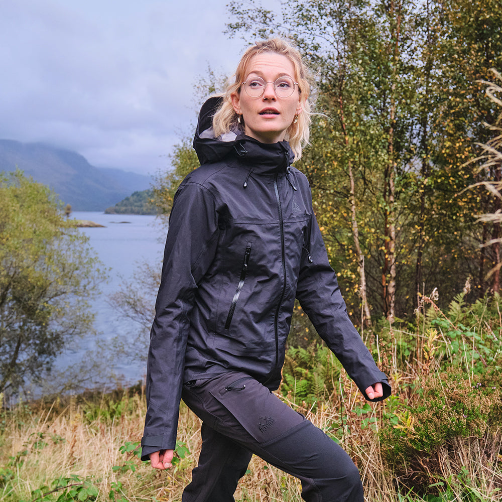 Fjern - Womens Orkan Waterproof Shell Jacket (Stealth) | Face the harshest alpine challenges with confidence in the Orkan jacket, engineered to excel in extreme conditions