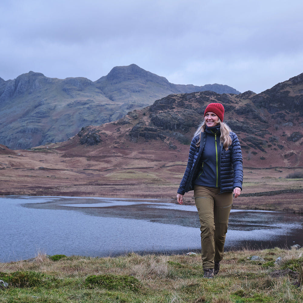 ROPA DE MONTAÑA Fjern HAGNA ECO SOFTSHELL - Pantalón mujer moss